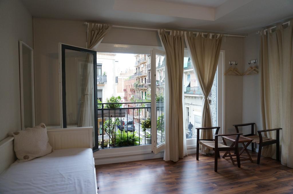 Camino B&B Барселона Екстер'єр фото