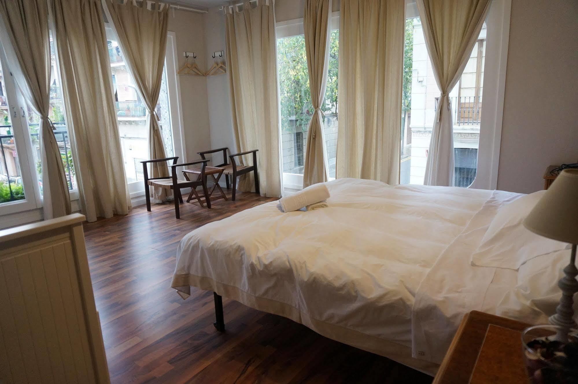 Camino B&B Барселона Екстер'єр фото